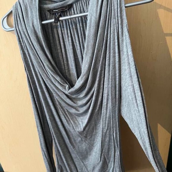 BCBG Grey Shoulder-less top with long sleeves S Small - Picture 5 of 6